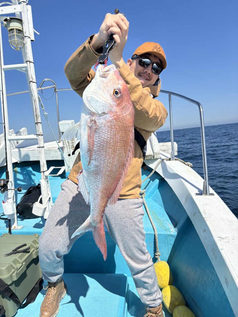 丸太の池、丸太、切り抜き丸太、金魚の池、丸太のプランター 金魚の池、丸太の切り抜き、大きな丸太、テーブル、丸太テーブル、